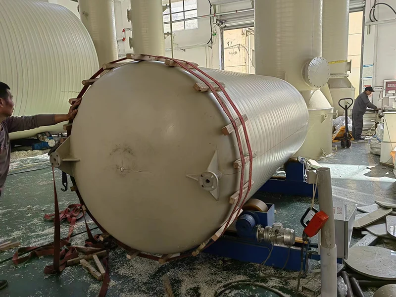 PPH horizontale opslagtank