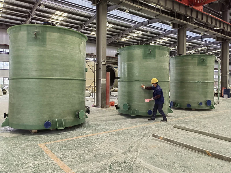 Verticale glasvezelopslagtank